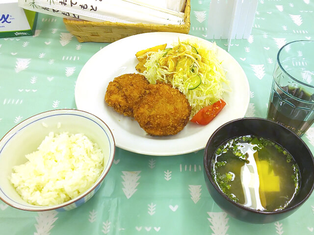 かしおのこども食堂 食事